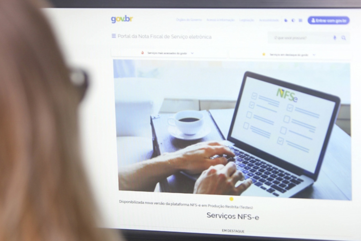 Autônomos deverão emitir nota fiscal eletrônica a partir de 2026